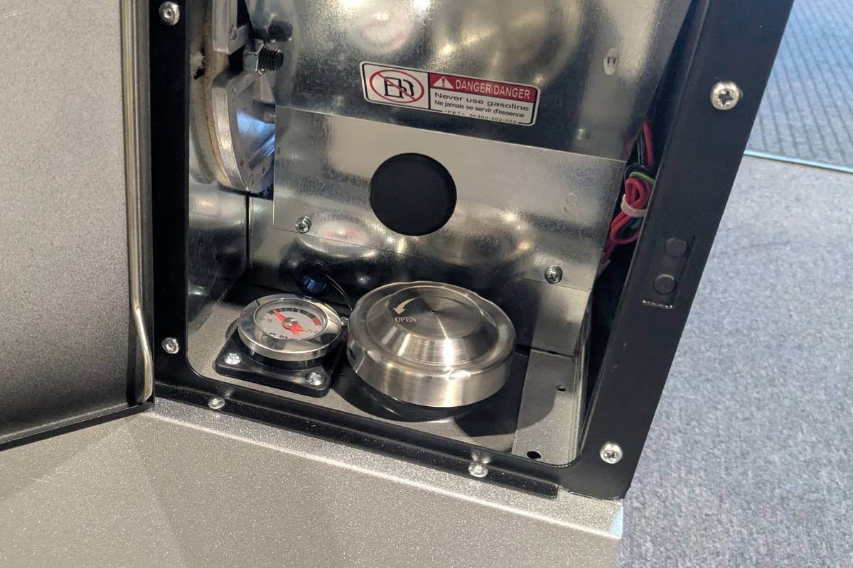 VAL 6 FIR2000-E Industrial Infra Red Heater