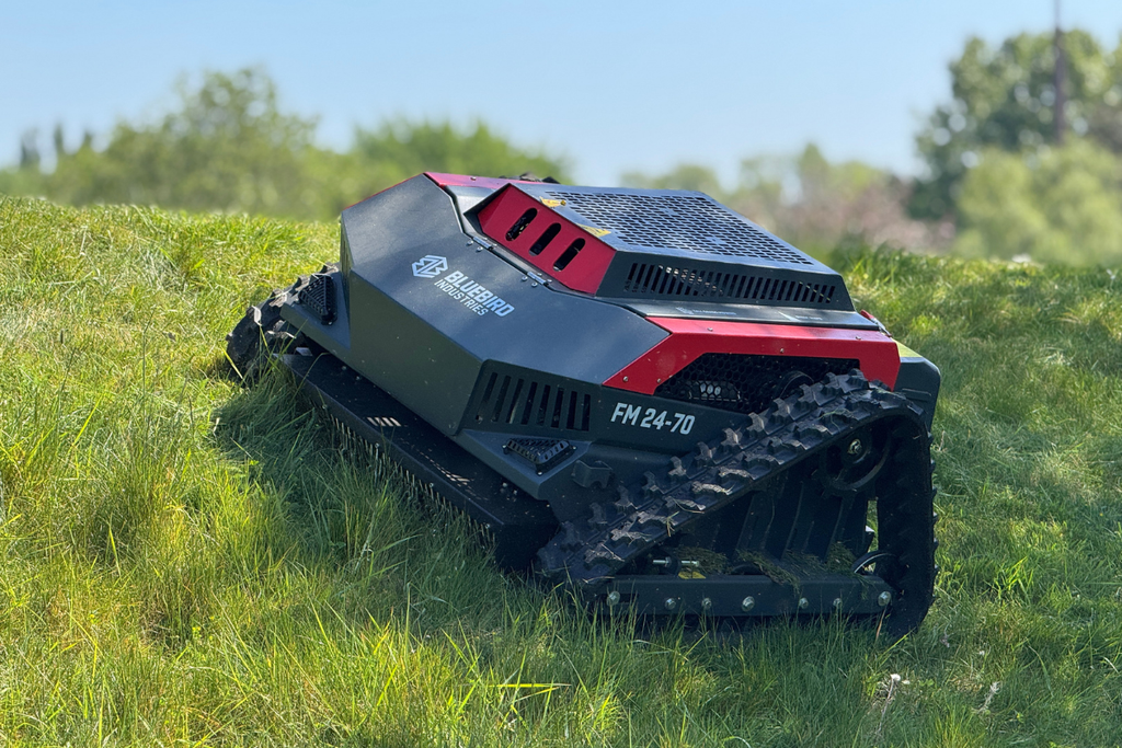 Bluebird FM 24-70 Remote Control Mower
