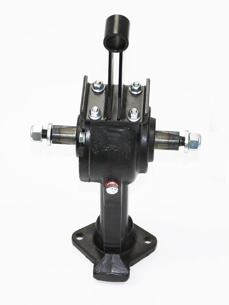 Tracmaster | Spare Parts | 59248410 - Hoe Gearbox Less Flanges