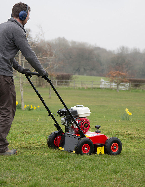 Tracmaster | CAMON LS42 Lawn Scarifier